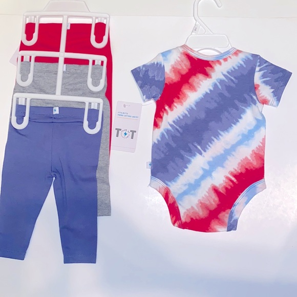 3 Months Baby Top and Bottoms Set - Picture 11 of 13